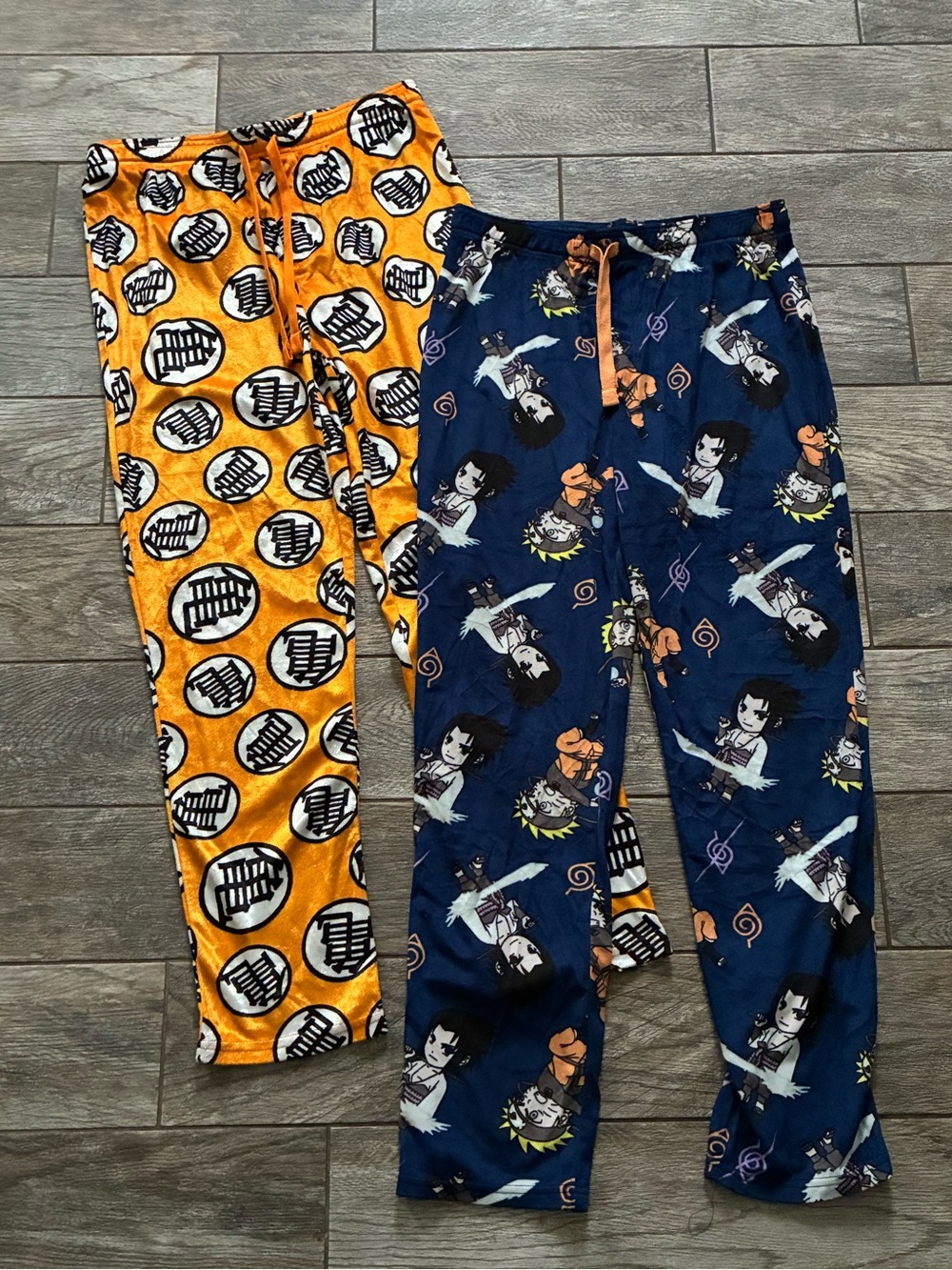 Anime Pajama Pants Bundle Dragon Ball Z & Naruto it Men’s Medium Like New!